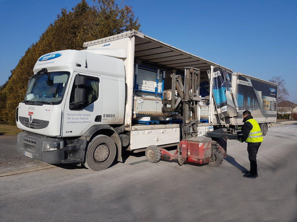 camion de livraison novoferm